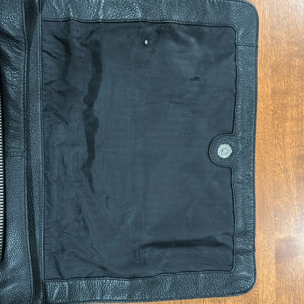 Black Leather Men's Messenger Bag
